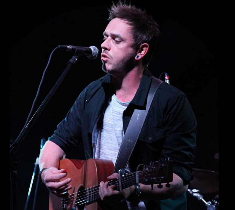 Live music Pontefract - Leon Pashley thumbnail
