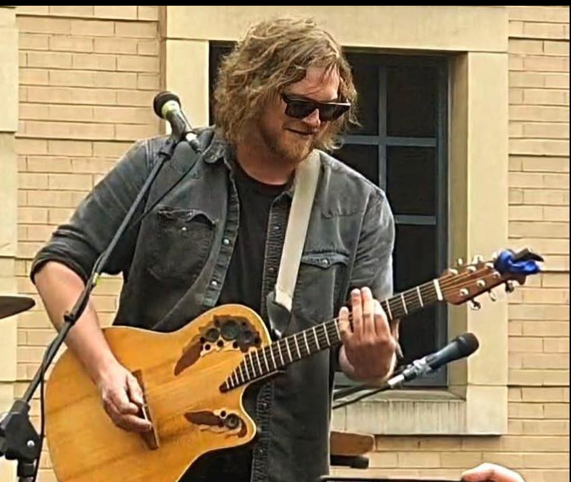 Live music Pontefract - Rory Holl thumbnail